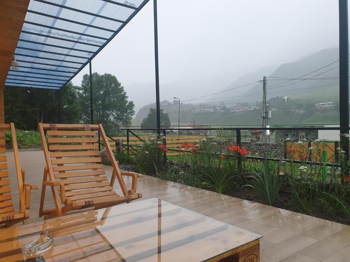 Hotel Tornisa Kazbegi Exterior photo